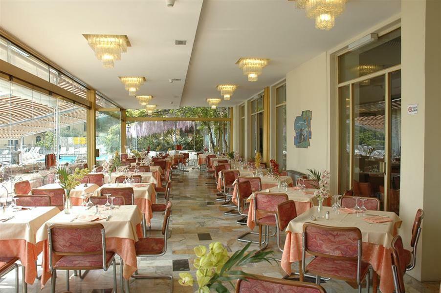 فندق Bellavista ميناجيو المظهر الخارجي الصورة
